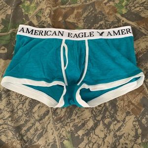 Men’s American Eagle Teal Trunks, Size Medium!